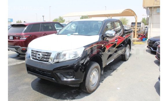 Imported Nissan Navara Black Makiinaa iti Import - Dubai keessatti Somalia keessatti Imported Nissan Navara Black Makiinaa iti Import - Dubai keessatti Somalia keessatti