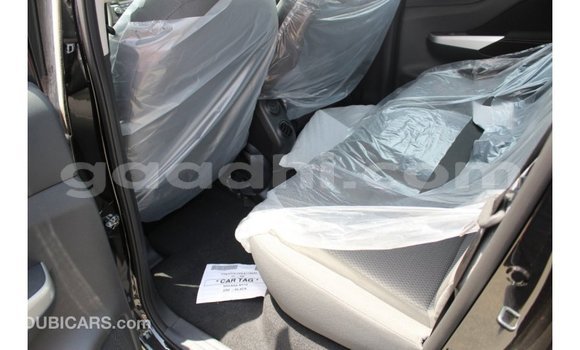 Imported Nissan Navara Black Makiinaa iti Import - Dubai keessatti Somalia keessatti Imported Nissan Navara Black Makiinaa iti Import - Dubai keessatti Somalia keessatti
