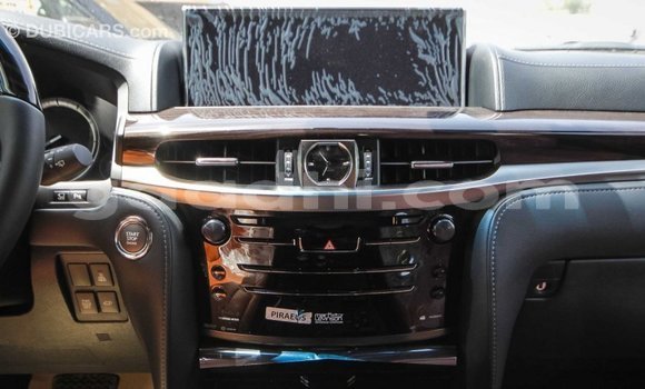 اشتري Imported Lexus LX آخر سيارة في Import - Dubai في الصومال اشتري Imported Lexus LX آخر سيارة في Import - Dubai في الصومال