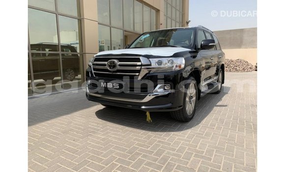اشتري Imported Toyota Land Cruiser أسود سيارة في Import - Dubai في الصومال اشتري Imported Toyota Land Cruiser أسود سيارة في Import - Dubai في الصومال