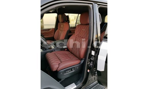 اشتري Imported Lexus LX أسود سيارة في Import - Dubai في الصومال اشتري Imported Lexus LX أسود سيارة في Import - Dubai في الصومال
