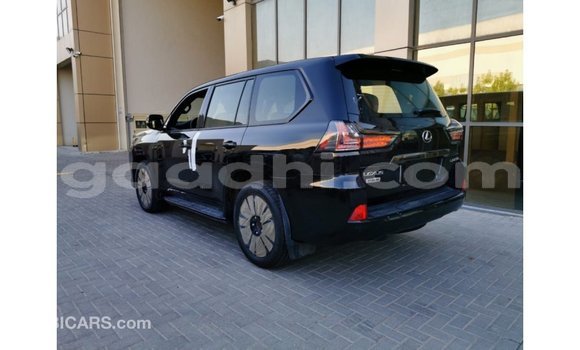 اشتري Imported Lexus LX أسود سيارة في Import - Dubai في الصومال اشتري Imported Lexus LX أسود سيارة في Import - Dubai في الصومال