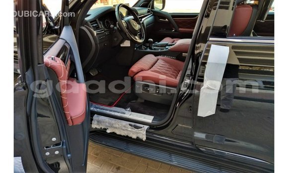Imported Lexus LX Black Makiinaa iti Import - Dubai keessatti Somalia keessatti Imported Lexus LX Black Makiinaa iti Import - Dubai keessatti Somalia keessatti