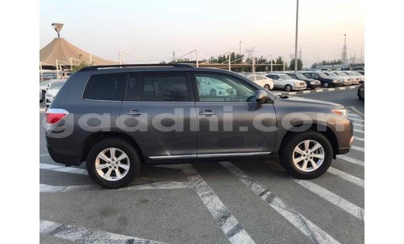 Buy Import Toyota Highlander Other Car in Import - Dubai in Somalia Buy Import Toyota Highlander Other Car in Import - Dubai in Somalia