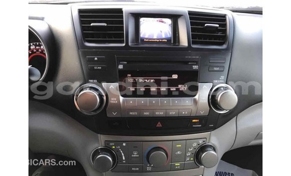 Buy Import Toyota Highlander Other Car in Import - Dubai in Somalia Buy Import Toyota Highlander Other Car in Import - Dubai in Somalia