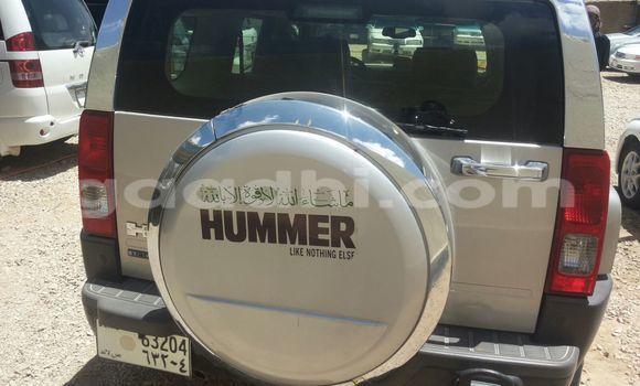 ይግዙ ያገለገለ Hummer H3 ብር መኪና በ ሞቃዲሾ በ ሶማሊያ ይግዙ ያገለገለ Hummer H3 ብር መኪና በ ሞቃዲሾ በ ሶማሊያ