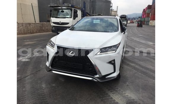 اشتري Imported Lexus RX 300 أبيض سيارة في Import - Dubai في الصومال اشتري Imported Lexus RX 300 أبيض سيارة في Import - Dubai في الصومال