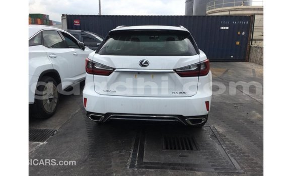 اشتري Imported Lexus RX 300 أبيض سيارة في Import - Dubai في الصومال اشتري Imported Lexus RX 300 أبيض سيارة في Import - Dubai في الصومال