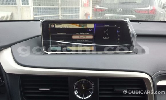 اشتري Imported Lexus RX 300 أبيض سيارة في Import - Dubai في الصومال اشتري Imported Lexus RX 300 أبيض سيارة في Import - Dubai في الصومال