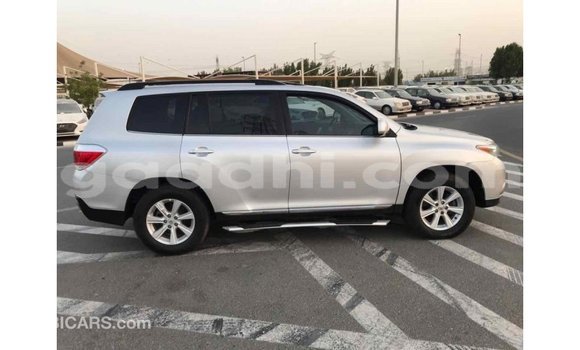 Buy Import Toyota Highlander Other Car in Import - Dubai in Somalia Buy Import Toyota Highlander Other Car in Import - Dubai in Somalia