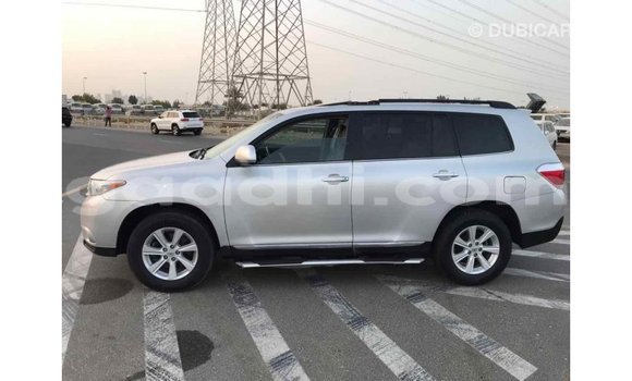 Buy Import Toyota Highlander Other Car in Import - Dubai in Somalia Buy Import Toyota Highlander Other Car in Import - Dubai in Somalia