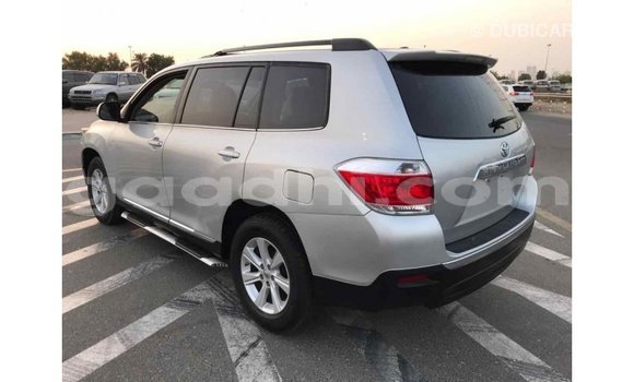 Buy Import Toyota Highlander Other Car in Import - Dubai in Somalia Buy Import Toyota Highlander Other Car in Import - Dubai in Somalia