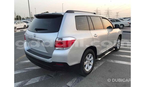 Buy Import Toyota Highlander Other Car in Import - Dubai in Somalia Buy Import Toyota Highlander Other Car in Import - Dubai in Somalia