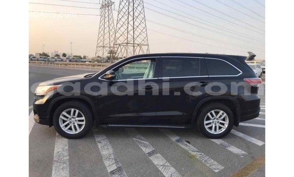 اشتري Imported Toyota Highlander أسود سيارة في Import - Dubai في الصومال اشتري Imported Toyota Highlander أسود سيارة في Import - Dubai في الصومال