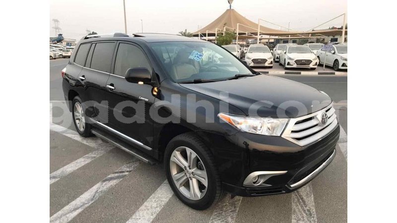 Big with watermark toyota highlander somalia import dubai 2771