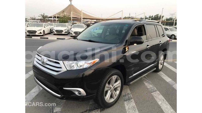 Big with watermark toyota highlander somalia import dubai 2771
