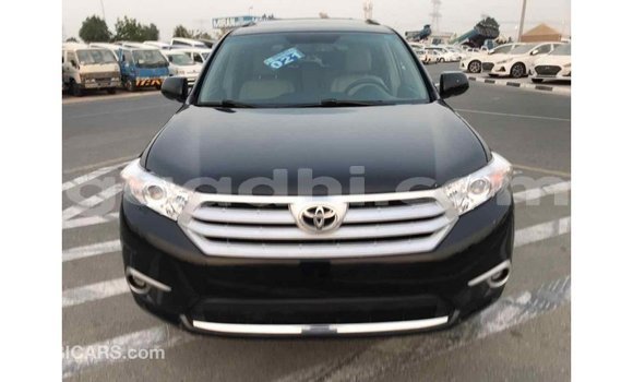 اشتري Imported Toyota Highlander أسود سيارة في Import - Dubai في الصومال اشتري Imported Toyota Highlander أسود سيارة في Import - Dubai في الصومال