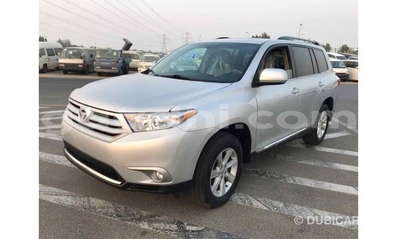 Buy Import Toyota Highlander Other Car in Import - Dubai in Somalia Buy Import Toyota Highlander Other Car in Import - Dubai in Somalia