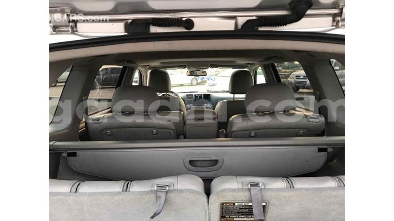 Big with watermark toyota highlander somalia import dubai 2772