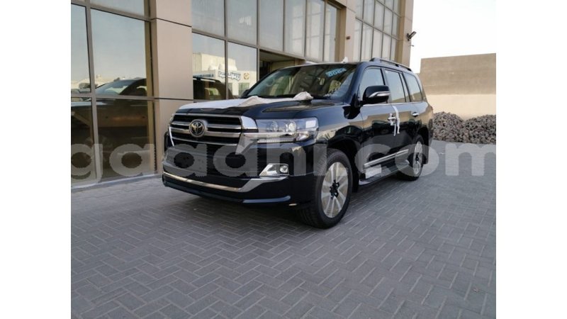 Big with watermark toyota land cruiser somalia import dubai 2774