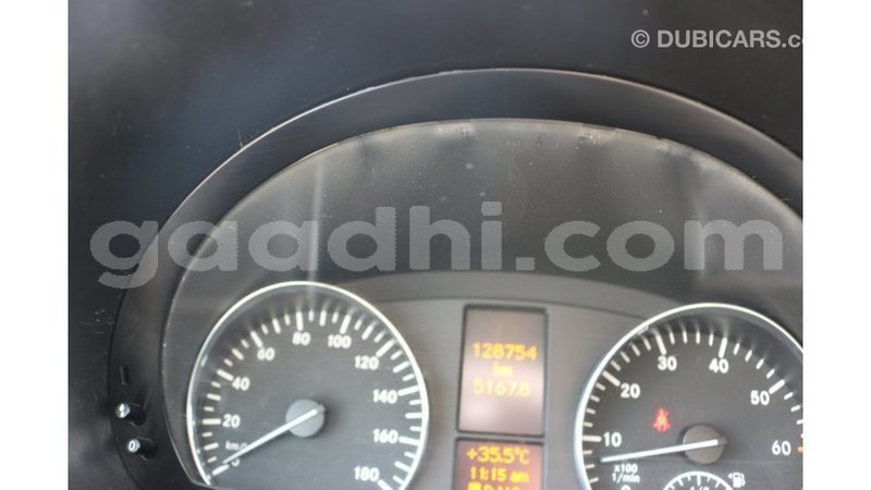 Big with watermark mercedes benz 190 somalia import dubai 2775