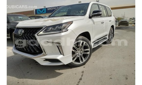 اشتري Imported Lexus LX أبيض سيارة في Import - Dubai في الصومال اشتري Imported Lexus LX أبيض سيارة في Import - Dubai في الصومال