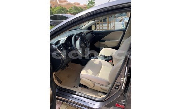 اشتري Imported Honda City آخر سيارة في Import - Dubai في الصومال اشتري Imported Honda City آخر سيارة في Import - Dubai في الصومال
