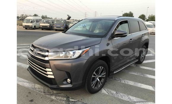 Buy Import Toyota Highlander Other Car in Import - Dubai in Somalia Buy Import Toyota Highlander Other Car in Import - Dubai in Somalia