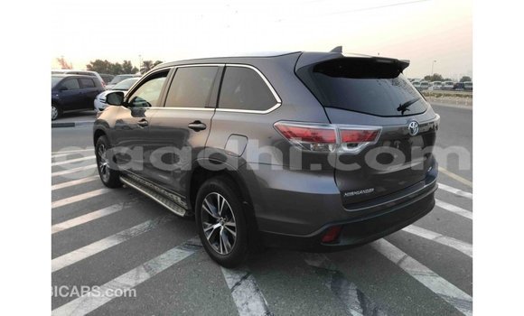 Buy Import Toyota Highlander Other Car in Import - Dubai in Somalia Buy Import Toyota Highlander Other Car in Import - Dubai in Somalia
