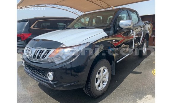 Imported Mitsubishi L200 Black Makiinaa iti Import - Dubai keessatti Somalia keessatti Imported Mitsubishi L200 Black Makiinaa iti Import - Dubai keessatti Somalia keessatti