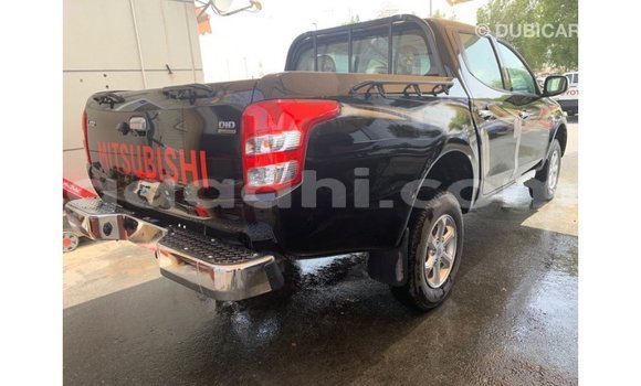 Imported Mitsubishi L200 Black Makiinaa iti Import - Dubai keessatti Somalia keessatti Imported Mitsubishi L200 Black Makiinaa iti Import - Dubai keessatti Somalia keessatti