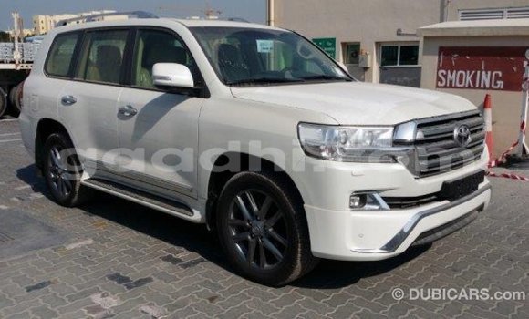 Buy Import Toyota Land Cruiser White Car in Import - Dubai in Somalia Buy Import Toyota Land Cruiser White Car in Import - Dubai in Somalia