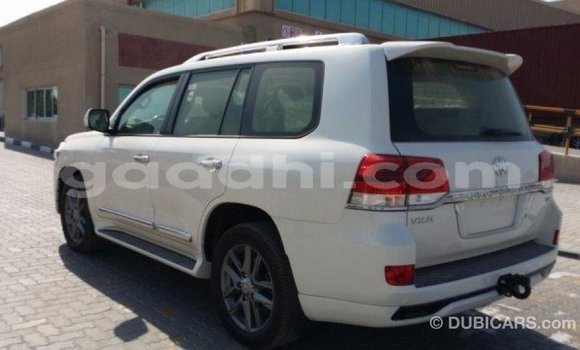 Buy Import Toyota Land Cruiser White Car in Import - Dubai in Somalia Buy Import Toyota Land Cruiser White Car in Import - Dubai in Somalia