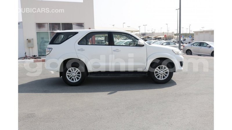 Big with watermark toyota fortuner somalia import dubai 2787