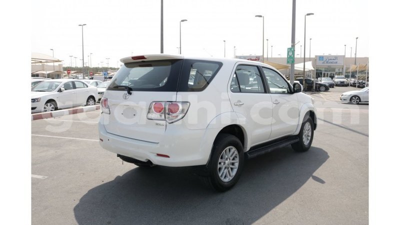 Big with watermark toyota fortuner somalia import dubai 2787