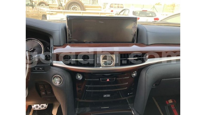 Big with watermark lexus lx somalia import dubai 2791