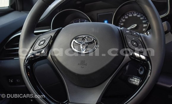اشتري Imported Toyota C-HR آخر سيارة في Import - Dubai في الصومال اشتري Imported Toyota C-HR آخر سيارة في Import - Dubai في الصومال