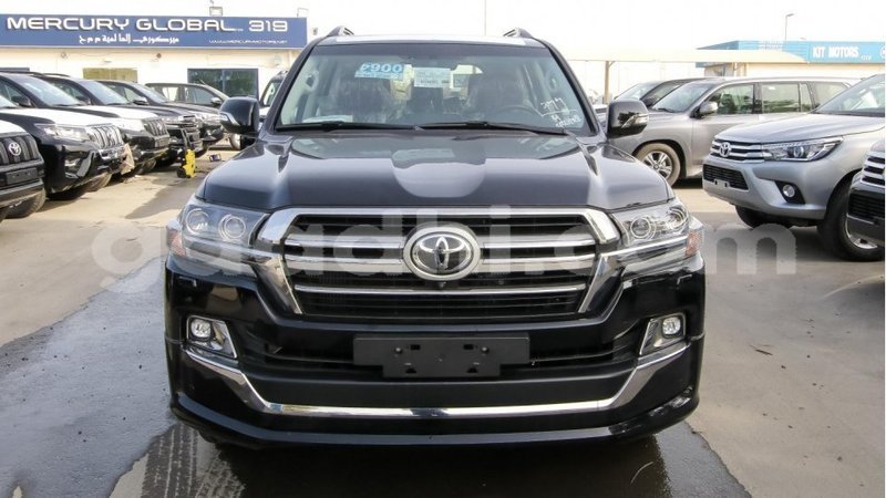 Big with watermark toyota land cruiser somalia import dubai 2794