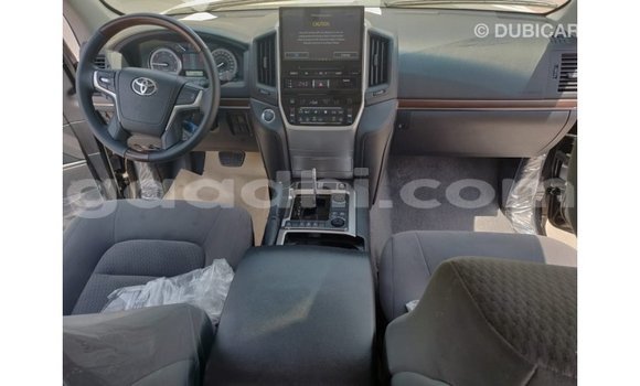 اشتري Imported Toyota Land Cruiser أسود سيارة في Import - Dubai في الصومال اشتري Imported Toyota Land Cruiser أسود سيارة في Import - Dubai في الصومال