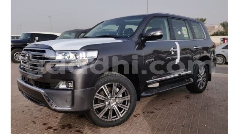 Big with watermark toyota land cruiser somalia import dubai 2796