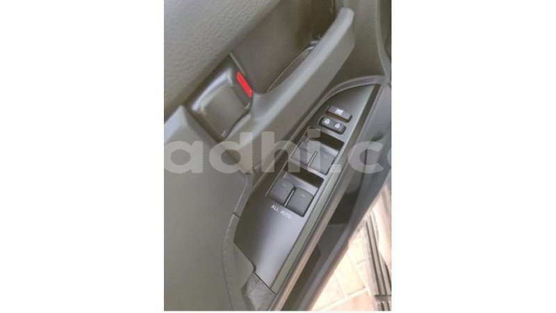 Big with watermark toyota land cruiser somalia import dubai 2796