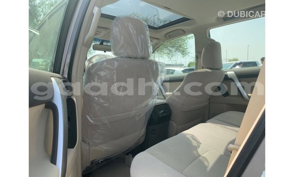 Imported Toyota Prado Brown Makiinaa iti Import - Dubai keessatti Somalia keessatti Imported Toyota Prado Brown Makiinaa iti Import - Dubai keessatti Somalia keessatti