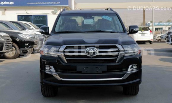 اشتري Imported Toyota Land Cruiser أسود سيارة في Import - Dubai في الصومال اشتري Imported Toyota Land Cruiser أسود سيارة في Import - Dubai في الصومال