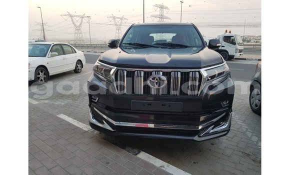 Imported Toyota Prado Black Makiinaa iti Import - Dubai keessatti Somalia keessatti Imported Toyota Prado Black Makiinaa iti Import - Dubai keessatti Somalia keessatti