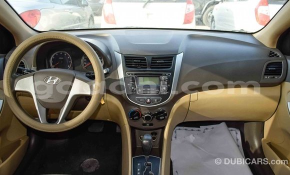 اشتري Imported Hyundai Accent أحمر سيارة في Import - Dubai في الصومال اشتري Imported Hyundai Accent أحمر سيارة في Import - Dubai في الصومال