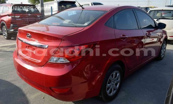 اشتري Imported Hyundai Accent أحمر سيارة في Import - Dubai في الصومال اشتري Imported Hyundai Accent أحمر سيارة في Import - Dubai في الصومال