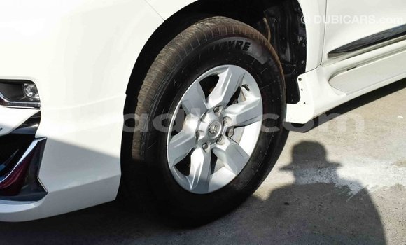اشتري Imported Toyota Prado أبيض سيارة في Import - Dubai في الصومال اشتري Imported Toyota Prado أبيض سيارة في Import - Dubai في الصومال