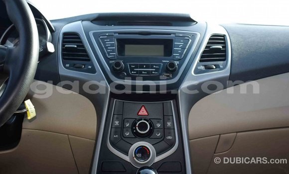 Imported Hyundai Elantra Red Makiinaa iti Import - Dubai keessatti Somalia keessatti Imported Hyundai Elantra Red Makiinaa iti Import - Dubai keessatti Somalia keessatti