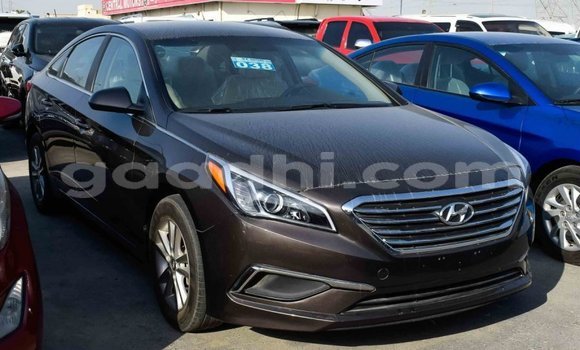 Imported Hyundai Sonata Brown Makiinaa iti Import - Dubai keessatti Somalia keessatti Imported Hyundai Sonata Brown Makiinaa iti Import - Dubai keessatti Somalia keessatti