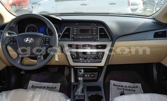 Imported Hyundai Sonata Brown Makiinaa iti Import - Dubai keessatti Somalia keessatti Imported Hyundai Sonata Brown Makiinaa iti Import - Dubai keessatti Somalia keessatti